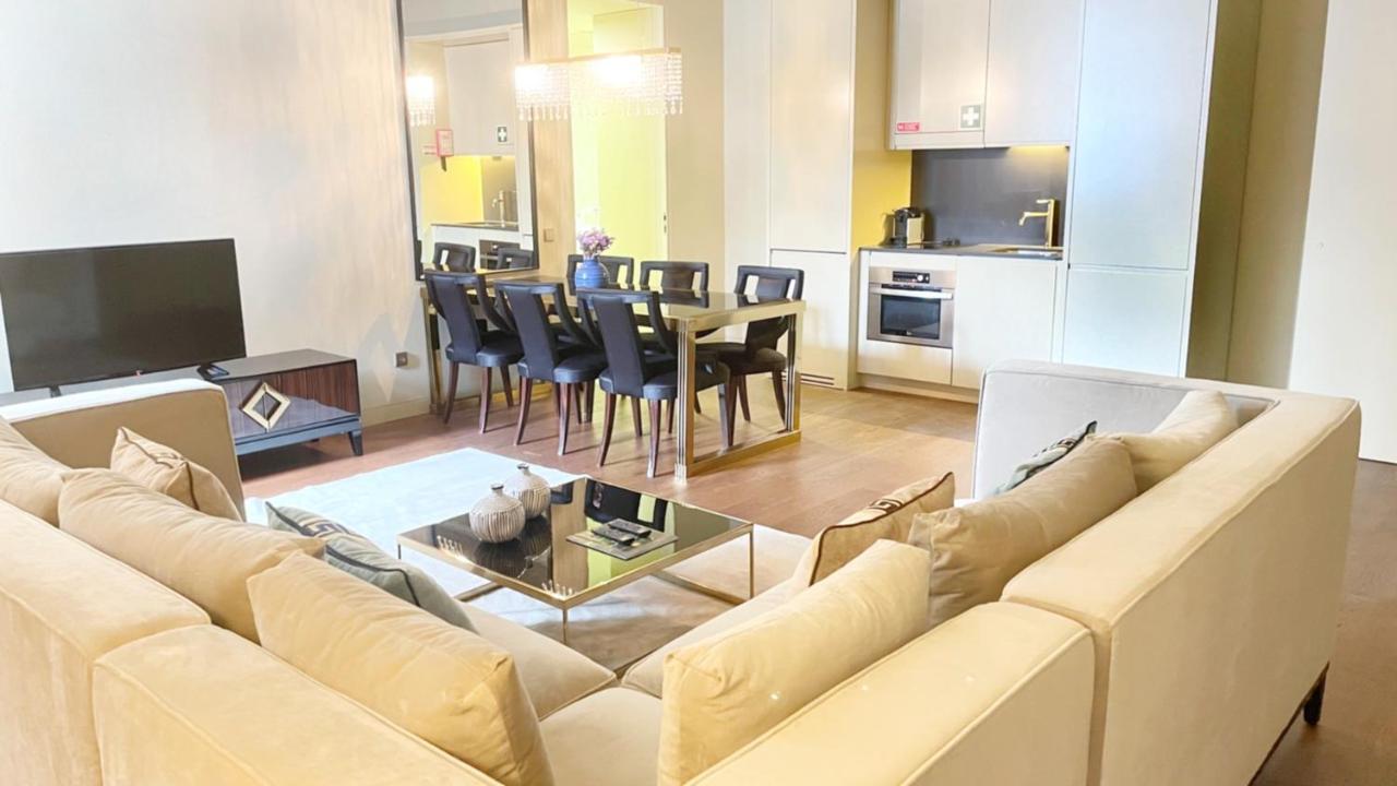 Finestay 8 Building Apartament *